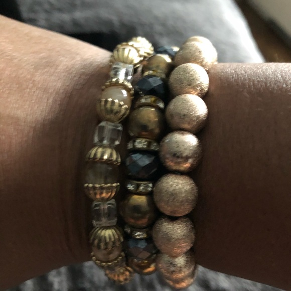 Bracelets, Bracelets, Bracelets - Picture 5 of 5